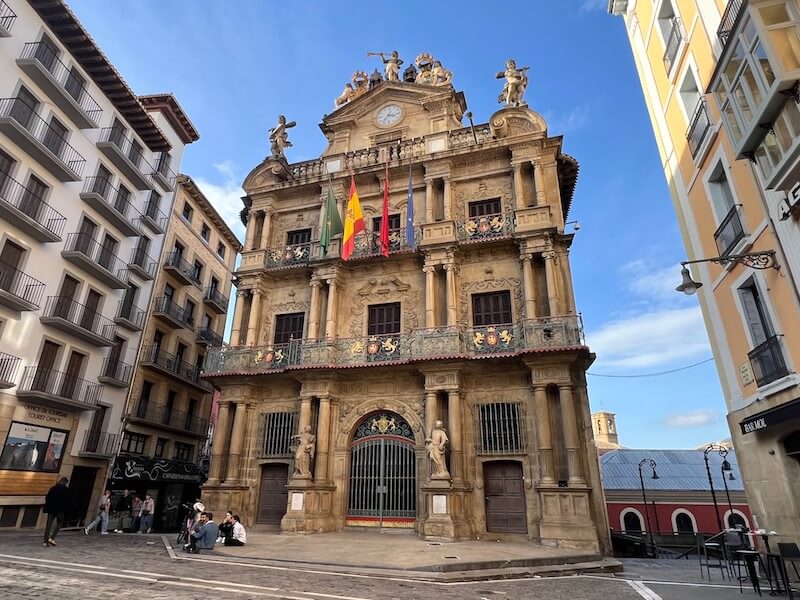 Plaza consistorial - Ayuntamiento