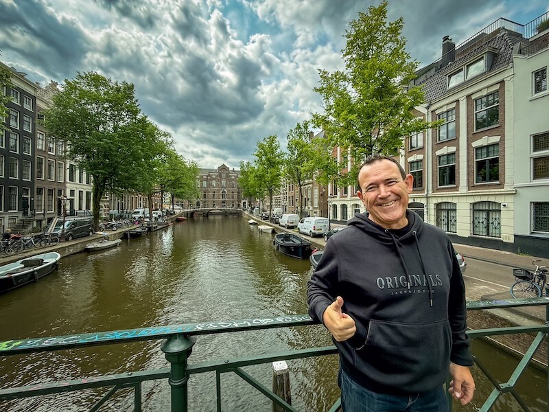 Paseo por los canales